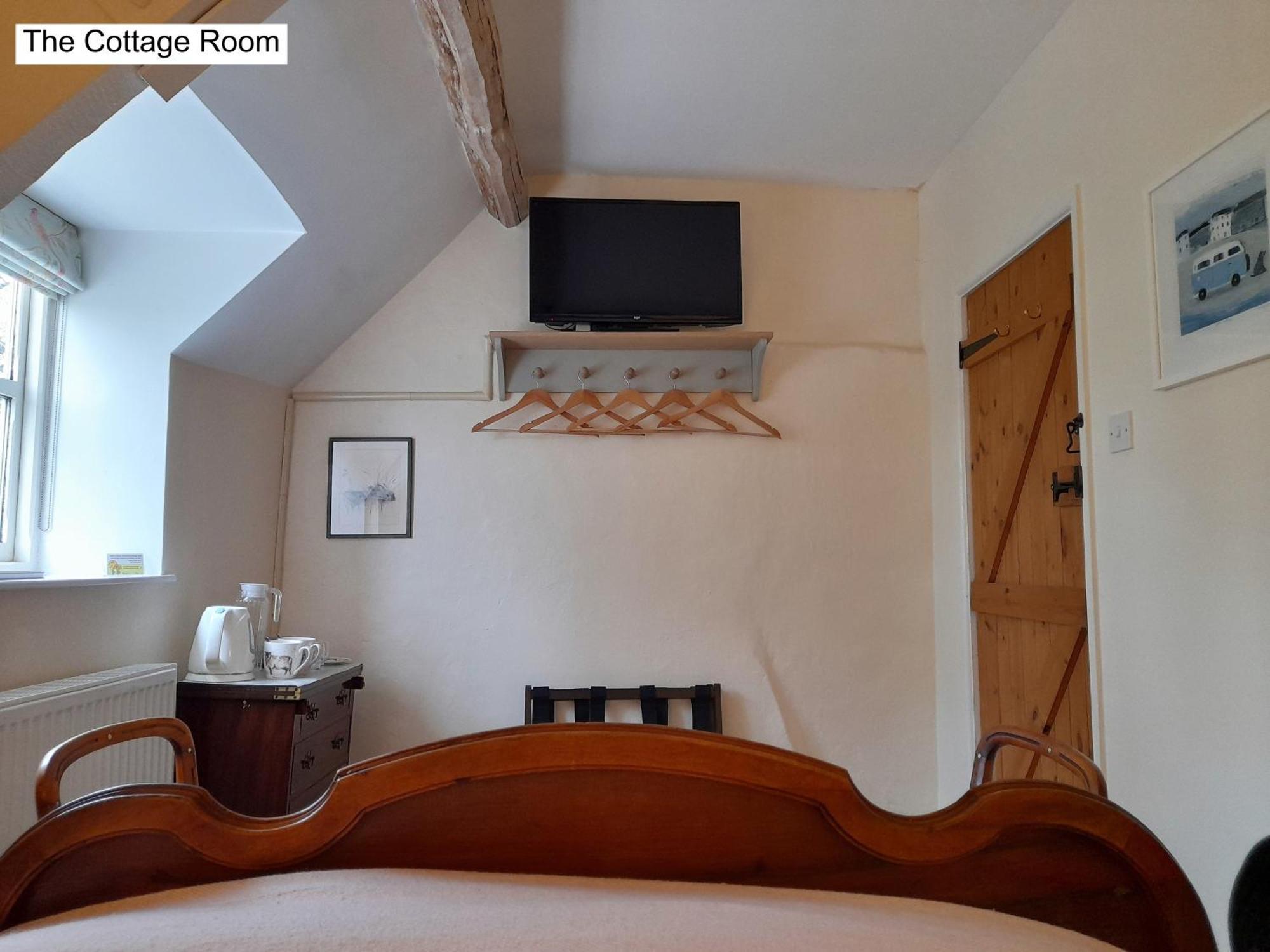 Cotswold Cottage Bed & Breakfast Luckington Exteriér fotografie